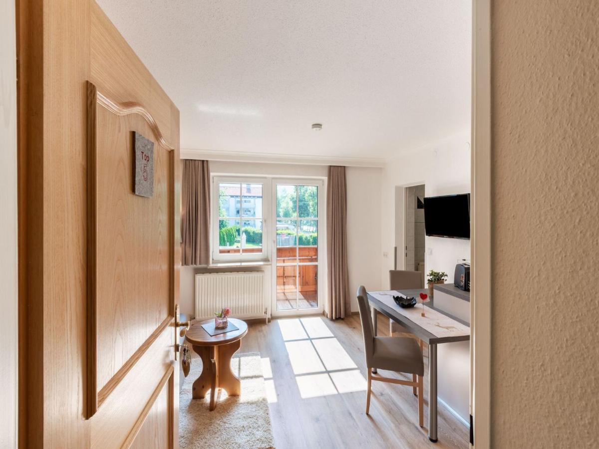 Living-Apart Anita เอิทซ์ ภายนอก รูปภาพ